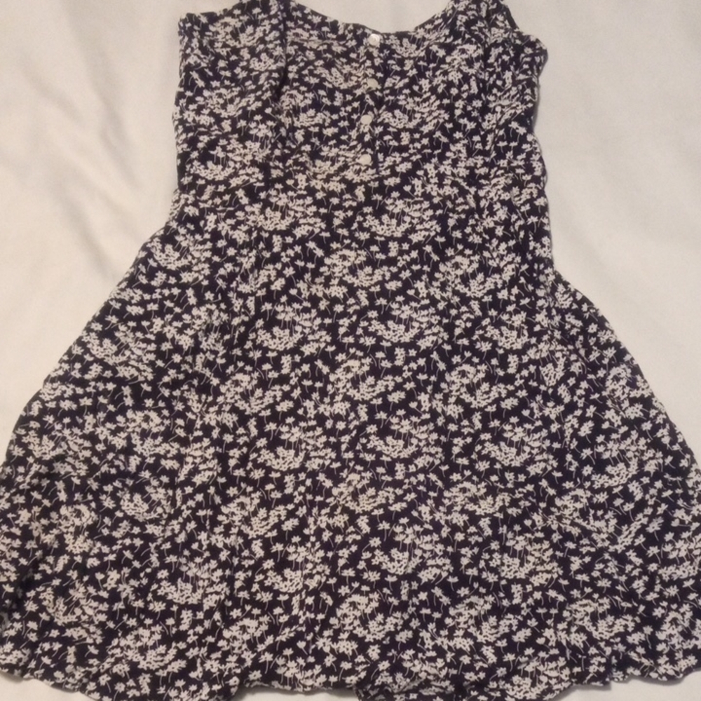 GAP Black and White Floral Midi Dress